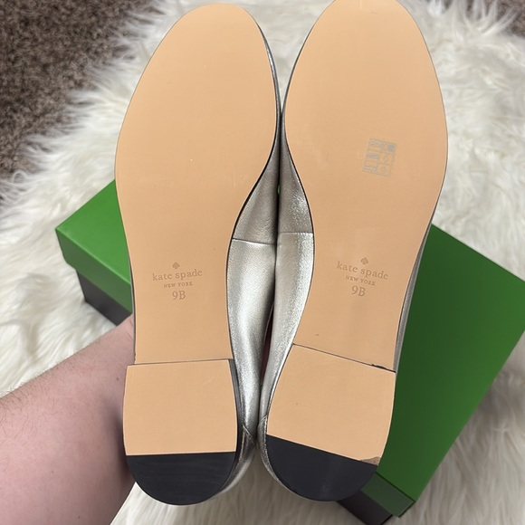 NEW In Box Kate Spade City Lights Metallic Silver Sparkly Loafers Size 9 - Picture 9 of 14